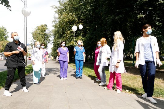 Vilniuje – medikų organizuojama akcija Baltarusijos žmonėms palaikyti.<br>T.Bauro nuotr.