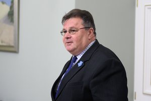 L. Linkevičius A. Lukašenką vadina buvusiu prezidentu: jis meluodamas desperatiškai siekia Rusijos pagalbos