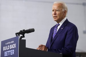JAV demokratai paskelbė J. Bideną savo kandidatu į prezidentus