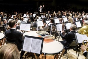 Išgirsime tikrąjį Antoną Brucknerį: romantiką, mistiką, gamtos vaiką ir sukrečiantį tragiką