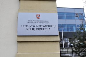 Kelių direkcijos vadovo konkurse – R. Lipkevičius ir D. Ražinskas