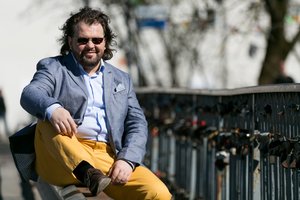 Solistas Vaidas Vyšniauskas dėl koronaviruso atsidūrė reanimacijoje: pagalbos prašymas užvirė aistras