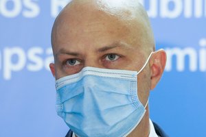 Sugriežtinus kaukių dėvėjimo tvarką – pradedami tikrinimai: gyventojų prašo skųsti pažeidėjus