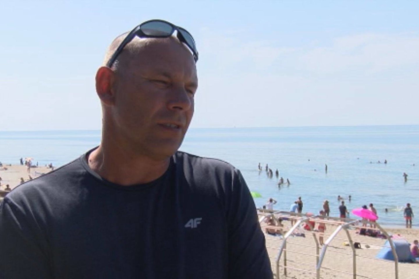 A.Siakki.<br> Stop kadras