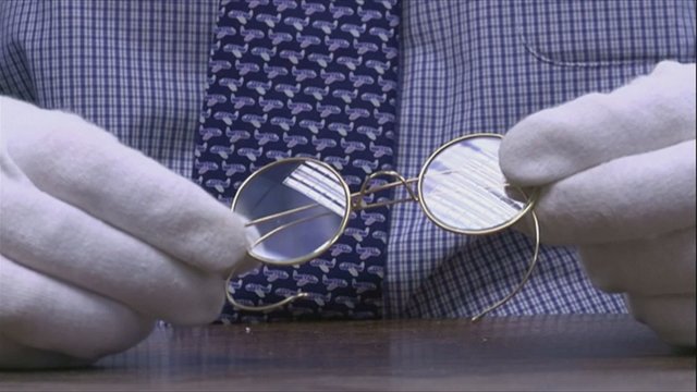 Dvasinio lyderio M. Gandžio akiniai parduoti už įspūdingą sumą – beveik 300 tūkstančių eurų