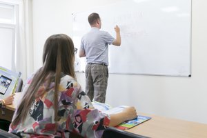 Ministerija: nuo rugsėjo didės pedagogų ir dėstytojų atlyginimai 