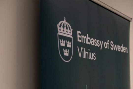 1991 m. Jogailos gatvėje Vilniuje atidaryta pirmoji Lietuvoje užsienio valstybės – Švedijos Karalystės – ambasada.