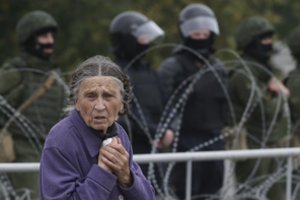 Neramumai Minske: OMON pareigūnai ėmėsi protestuotojų sulaikymo
