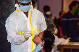 Ispanijoje dėl augančio užsikrėtimo koronavirusu atvejų skaičiaus įvesti nauji apribojimai