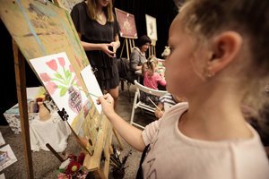 Būsimiems ir esamiems tėvams – nemokama paroda šį sekmadienį Vilniuje