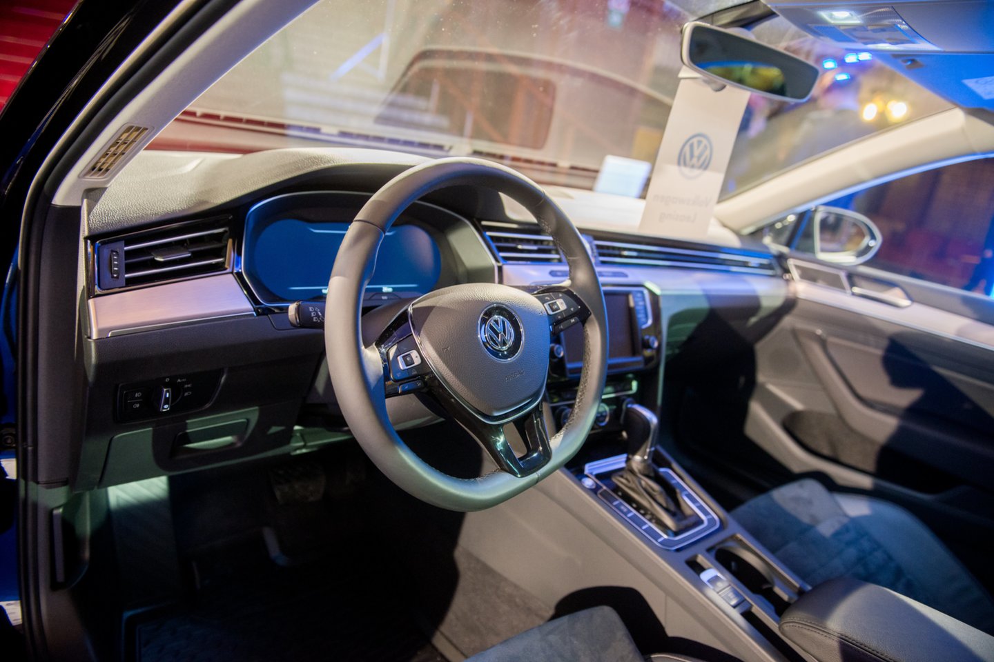 „Volkswagen“ turi du labai gilią istoriją turinčius modelius – „Golf“ ir „Passat“.<br>J.Stacevičiaus nuotr.