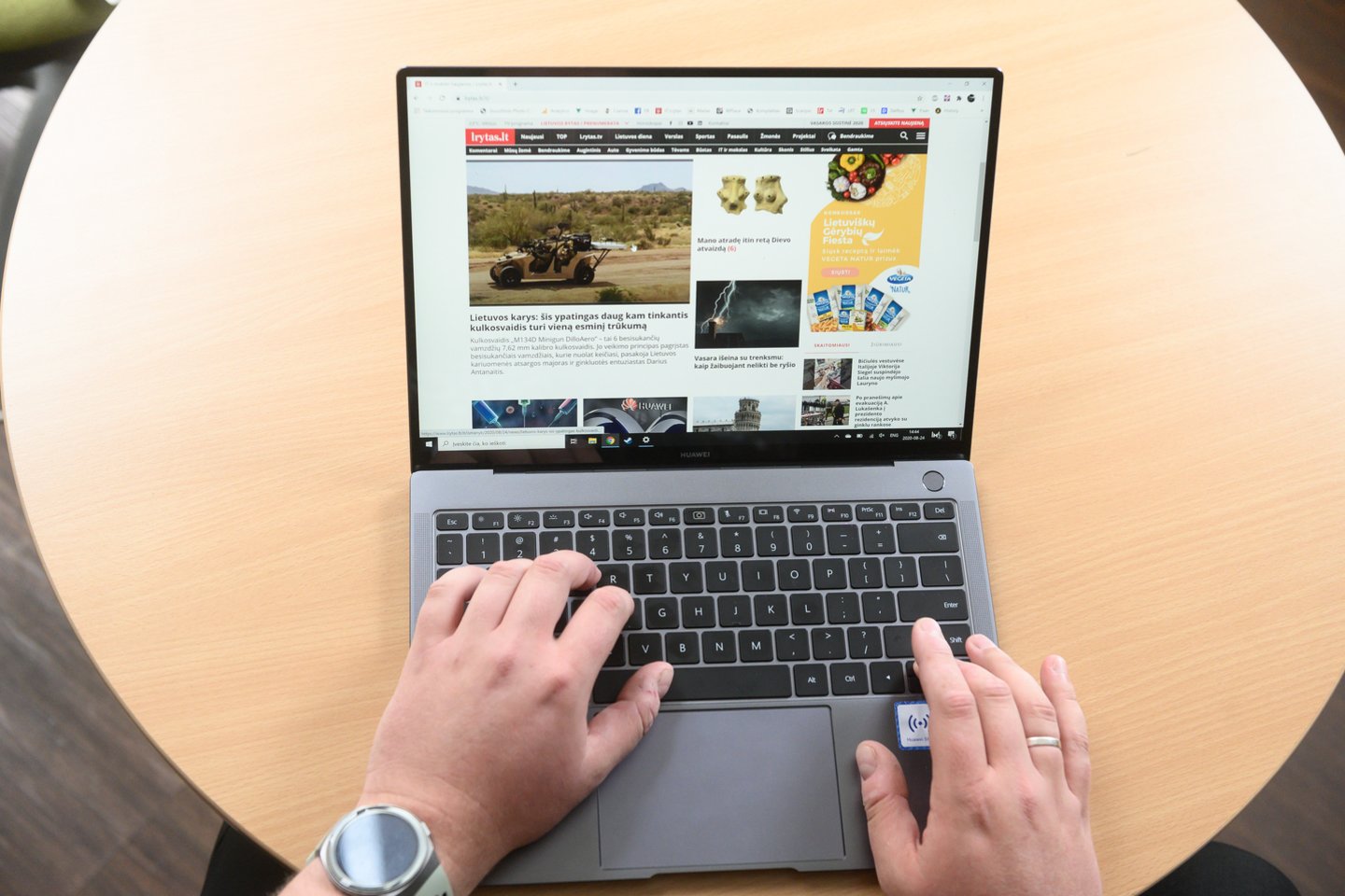  Lrytas.lt turėjo progos išbandyti tokį naujausią gaminį – nešiojamąjį kompiuterį „Huawei MateBook X Pro“ (2020 m.).<br> V.Skaraičio nuotr.