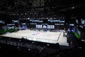 Beprecedentis įvykis NBA – komandos nusprendė boikotuoti rungtynes