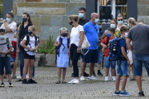 Siekiant išvengti COVID-19 protrūkių – eksperimentas Vokietijos mokyklose