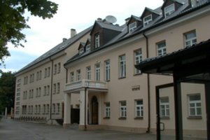 Buvusiose banko patalpose Vilniaus centre įsikurs privati mokykla