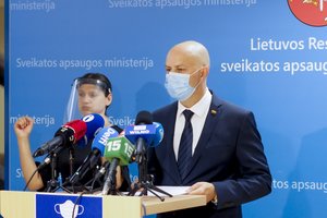 A. Veryga pranešė, iki kada galės dirbti barai ir kavinės