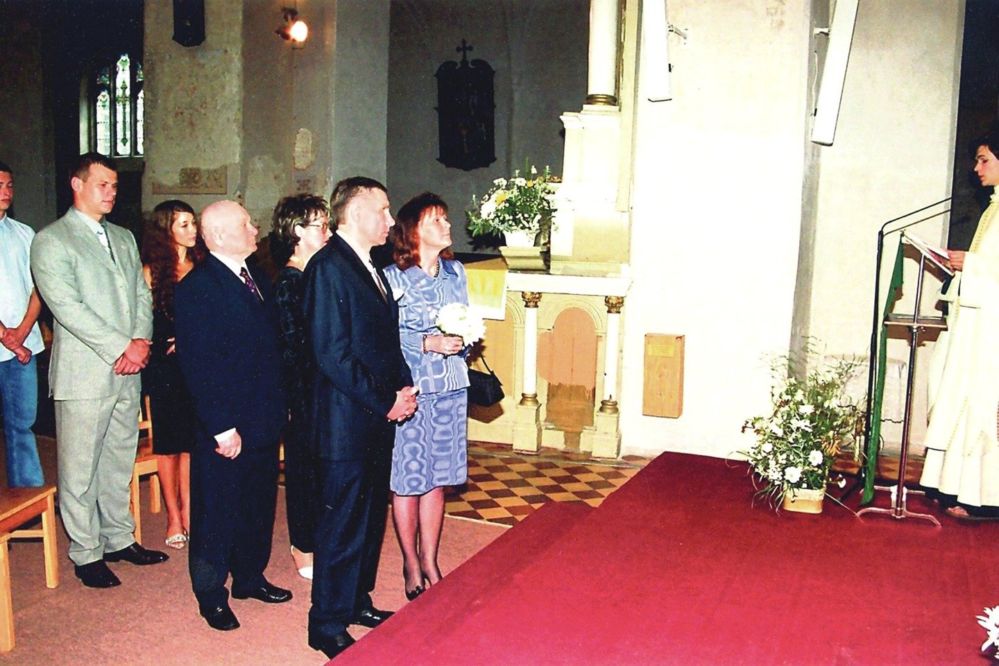 Kretingos pranciškonų bažnyčioje 2003 m., sidabrinių vestuvių proga, R.Karpavičius ir jo pirmoji žmona Audronė Karpavičienė atnaujino santuokos įžadus.