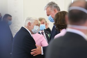 V. Adamkus – apie žlungantį A. Lukašenkos režimą, nusivylimą D. Trumpu ir nepelnytai kritikuojamą G. Nausėdą