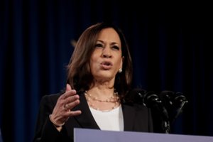 D. Trumpas norėtų, kad JAV vadovautų moteris, bet ne K. Harris