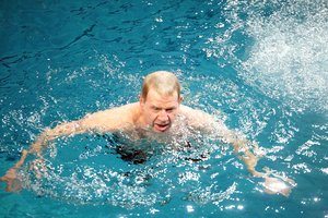 Juozui Erlickui parūpo pinigų plovimas