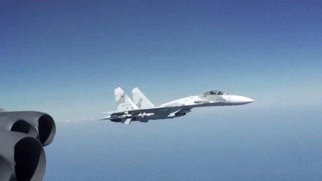 Vos per savaitę – antra Amerikos ir Rusijos pajėgų konfrontacija: perimtas JAV bombonešis