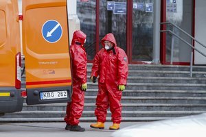 Patvirtinus 32 koronaviruso atvejus – dėmesys protrūkiui chore, Vilniaus apskritis išlieka karščiausia zona