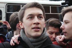 Rusijos opozicijos tinklaraštininkas J. Žukovas sako buvęs sumuštas prie savo namų
