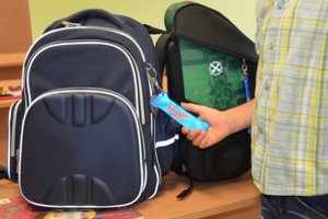 Moksleivių laukia maloni staigmena: dovanomis skatins saugesnę kelionę namo