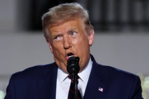 D. Trumpas: smurtiniai protestai Kenošoje yra „vidaus terorizmas“