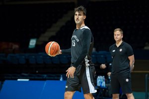 T. Barniesas: apie susižavėjimą M. Kuzminsku, iššūkius Europos taurėje ir „Lietkabelio“ žaidimo braižą