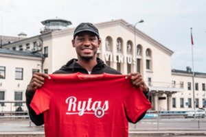 „Rytas“ sulaukė pirmojo legionieriaus: atvykdamas į Lietuvą konsultavosi su žalgiriečiu