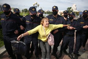 A. Lukašenka žvilgsnį nukreipė į Maskvą: su V. Putinu saugos „bendrą tėvynę“