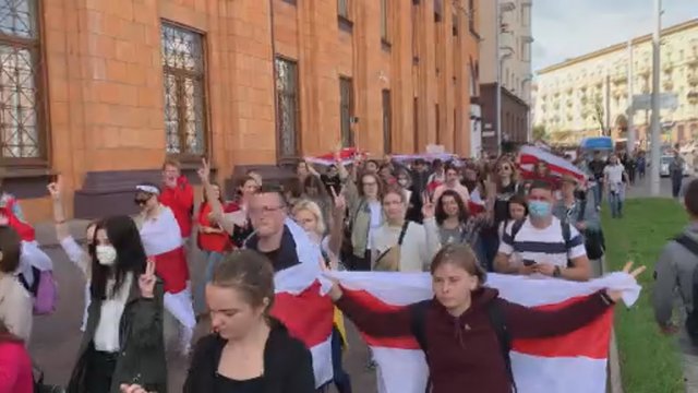 Po dar vieno šimtatūkstantinio protesto – tvirta žinutė iš Baltarusijos: protestuos tiek, kiek reikės tikslui pasiekti