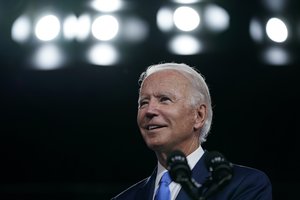 J. Bidenas pasiekė reikšmingą atotrūkį nuo D. Trumpo