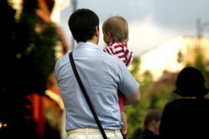 Pernelyg globėjiškas tėvystės stilius vaikams ne į naudą: pasitikrinkite, ar nepersistengiate