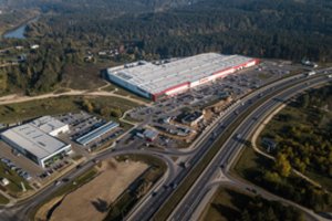 Vairuotojų keikiamos Gariūnų sankryžos laukia rekonstrukcija: naikinama sankryža, nauji pėsčiųjų ir automobilių viadukai