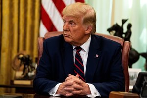 D. Trumpas ragina Vokietiją atšaukti „Nord Stream 2“ dujotiekio projektą