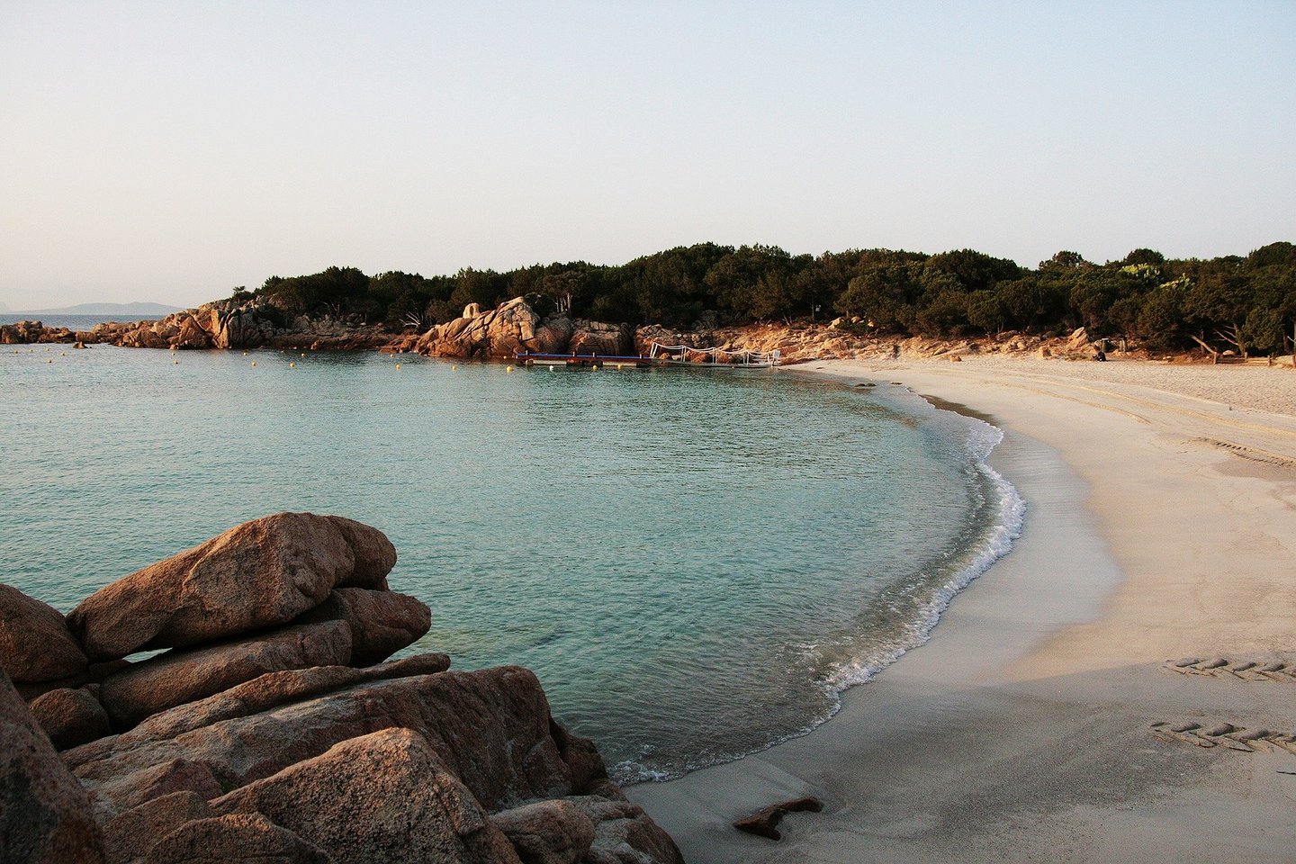 Už smėlio iš salos paplūdimių išgabenimą baudos svyruoja nuo 500 eurų iki 3 tūkst. eurų.<br>pixabay.com nuotr.