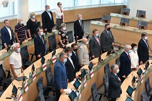 Ketvirtadienį šios kadencijos Seimo nariai rinksis į paskutinę sesiją