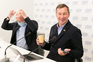 „Laisvė ir teisingumas“ nebijo žodžio „interesas“, žada bendrauti su visais