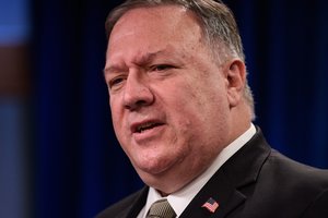 M. Pompeo smerkia Baltarusijos bandymus išvaryti opozicionierius, svarsto sankcijas