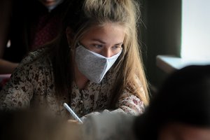Estijoje – 22 nauji COVID-19 atvejai, Latvijoje – 11 naujų COVID-19 atvejų