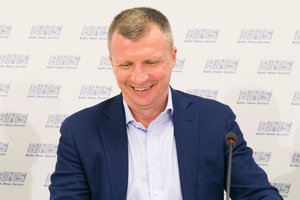 Į rinkimus veržiasi žymių krepšininkų būrys su T. Pačėsu priešakyje: atšauktų kaukes, daugelį Seimo narių privilegijų