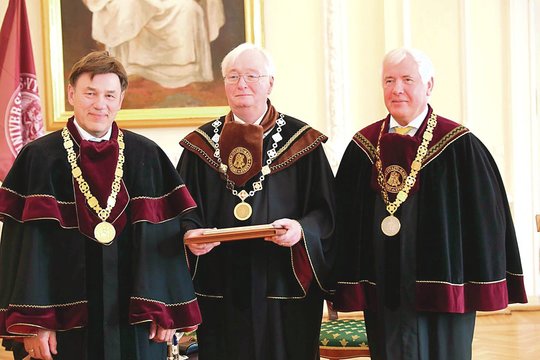 Išeivijos lietuvio išsaugota tarmė, kuria kalbėjo motina, pravertė kine