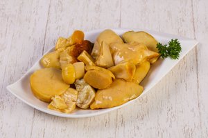 Švelnaus skonio marinuoti baravykai: žemaitė pasidalijo savo receptu