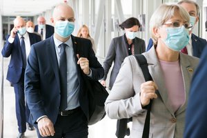 Kalbas apie A. Verygą premjero poste išgirdęs R. Karbauskis atsakė griežtai: yra tik vienas kandidatas