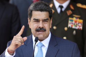 N. Maduro paskelbė apie „amerikiečių šnipo“ areštą netoli Venesuelos gamyklų