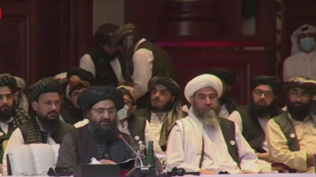 Prasidėjo istorinės taikos derybos tarp Afganistano vyriausybės ir Talibano