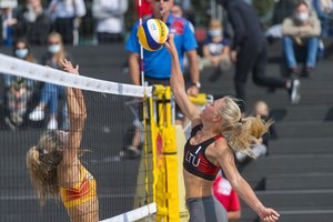 Dvi Lietuvos poros kovos dėl FIVB turnyro Vilniuje medalių