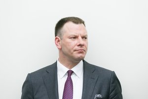 Skelbia naujausias prognozes: Lietuvos ekonomika šiemet turėtų smukti 1,5 proc.